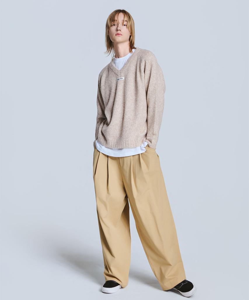 TEN PAST SEVEN Basic Label Knit - Beige