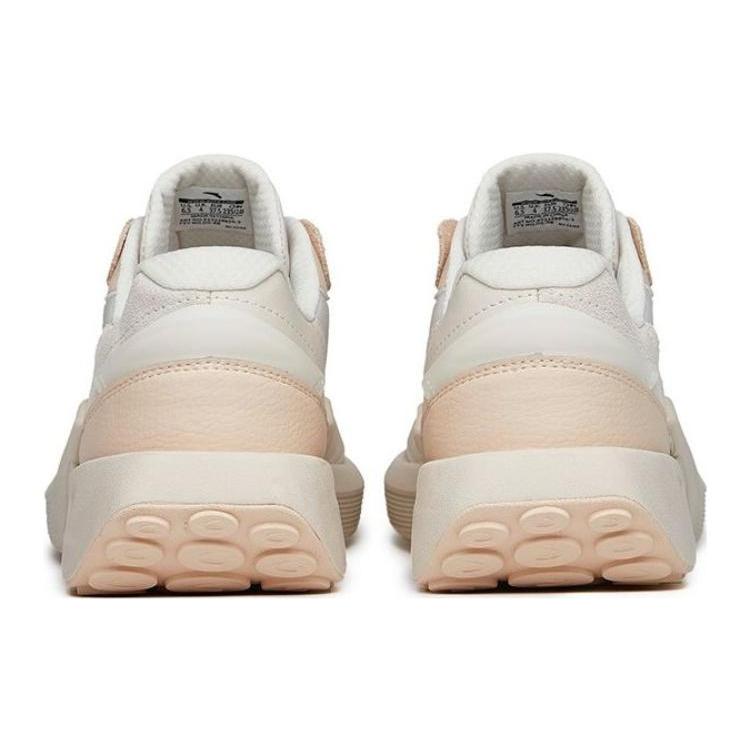 Anta Icing Versatile Cushioning Slip Resistant Abrasion Resistant Low top Sports Casual Shoes Women's Ecru 922228856-3