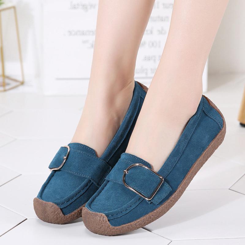 Cow Suede Flat Shoes Women Slip-on Casual Shoes Soft Soled Flats Comfortable Walking Driving Shoes Elegant Ladies Shoes