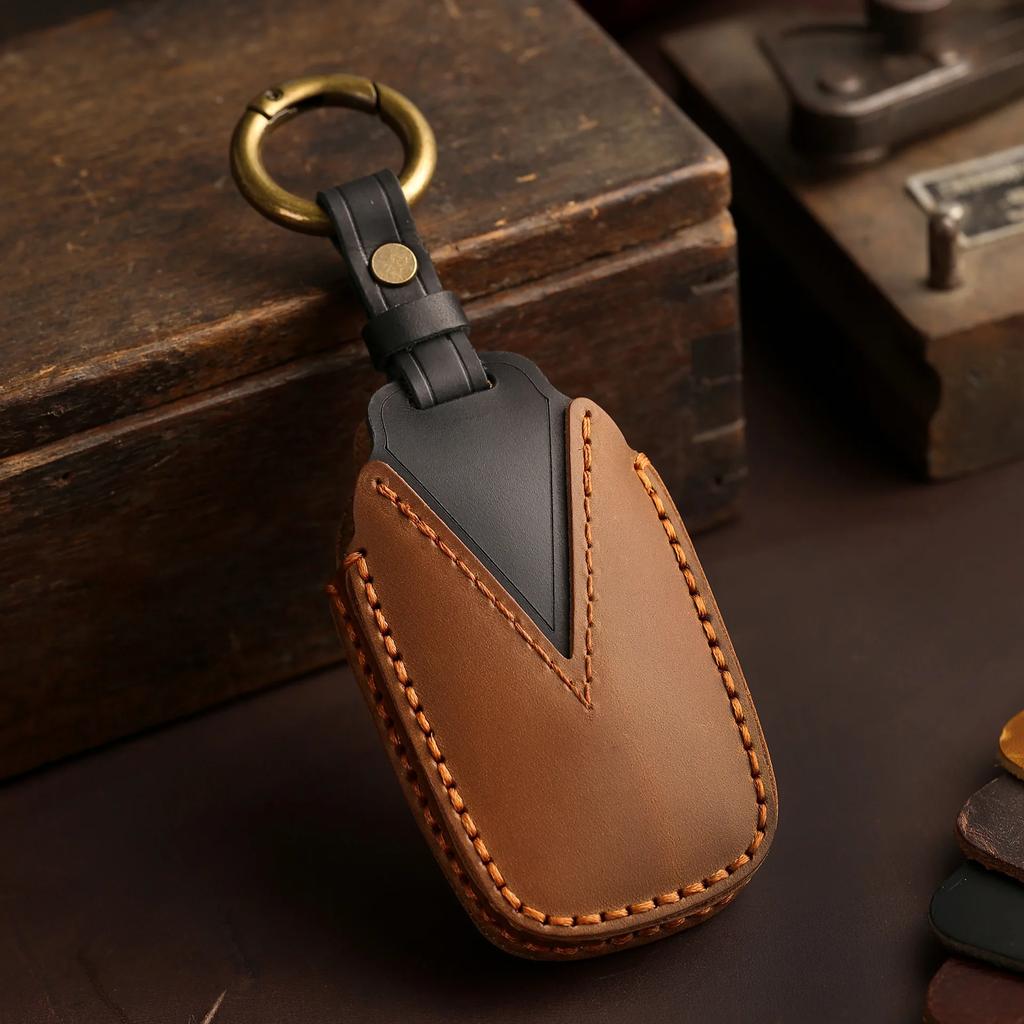 For TOYOTA Sienna RAV4 VENZA Mirai Hybrid Vehicles Alphard PREVIA Voxy Keyless Go Remote Leather Car Key Cover Case Keychain Set