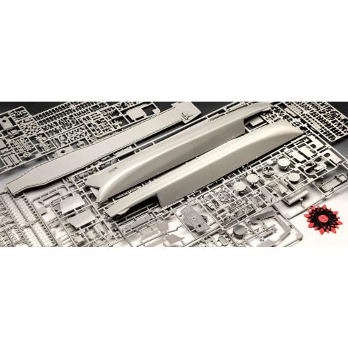 German Revell 1/144 Scale US Navy Medium Landing Ship LSM (Bofors 40mm Cannon) Plastic Model Kit 05169