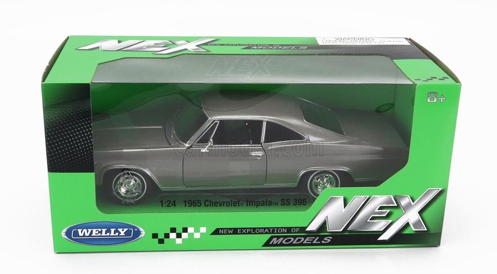 WELLY 1/24 Scale Impala SS 396 Coupe 1965 (Gray Metallic) American Car Diecast Model Car
