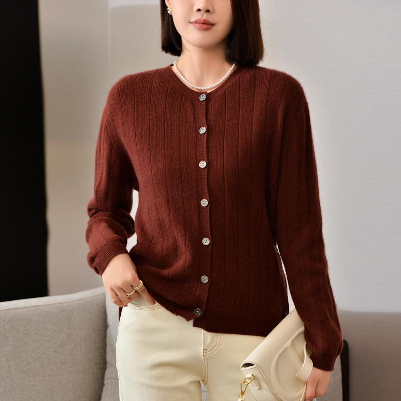 Women's Pure Wool Knit Cardigan, 2024 Autumn/Winter, Round Neck, Loose Fit, Versatile Long Sleeve Sweater.