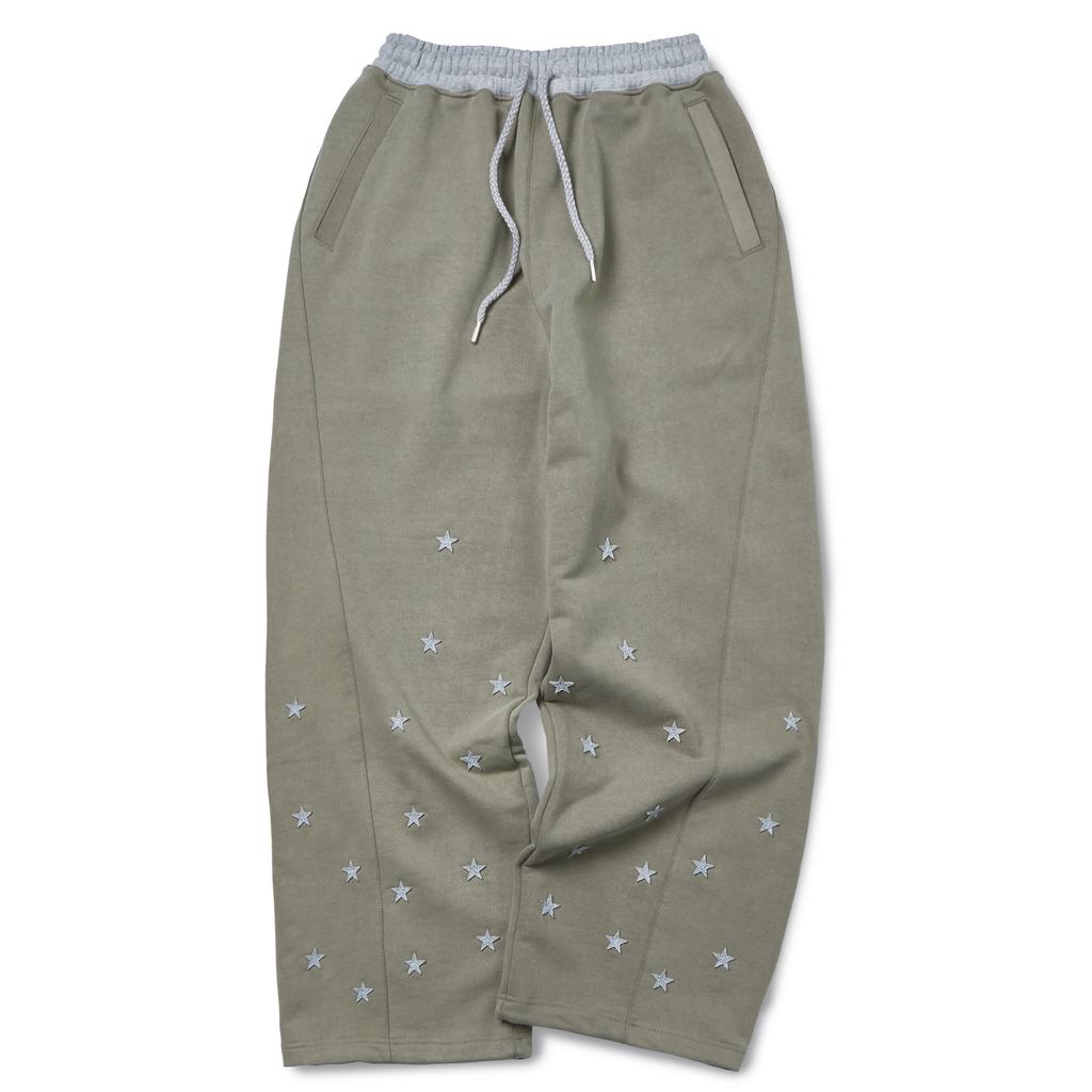 Gameoncheupaeb Star Applique Sweatpants (Khaki)