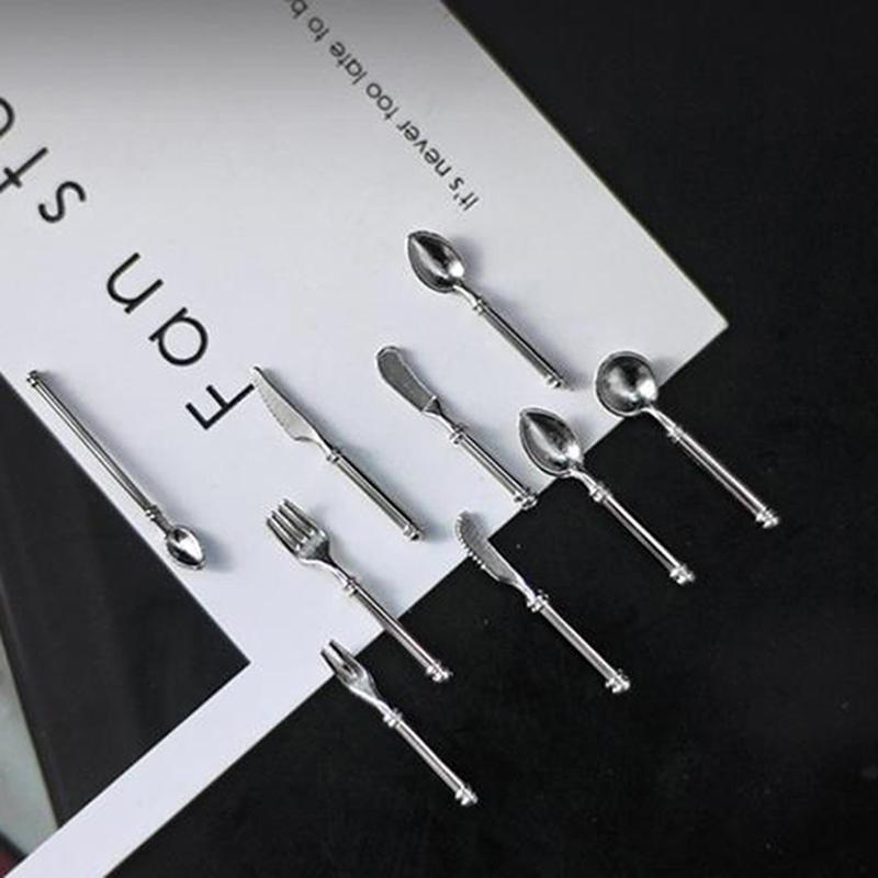 9Pcs/set Vintage Dollhouse Miniatures Tableware Mini Cutlery Knife Fork Spoon Childrens Toy For Doll House Decor