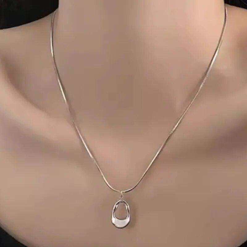 ANENJERY Hollowed Water Drop Pendants Necklace For Woman Square Minimalist Girl Clavicle Chain Jewelry