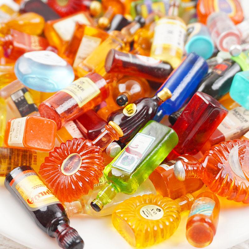 10Pcs Mini Drinks Bottle Dollhouse Decoration Part Dollhouse Pub Bar Decor Model Doll House Accessories Kids Toys