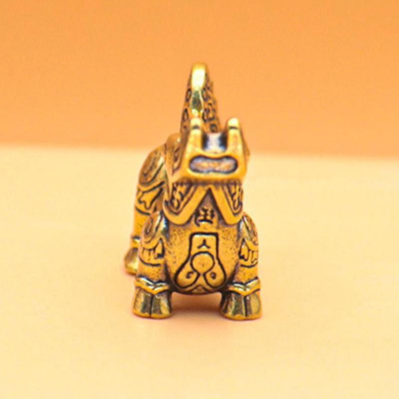 1Pcssanxingdui Brass Divine Beast Ornament Keychain Pendant Backpack Pendantgift Gift Tourism Commemoration