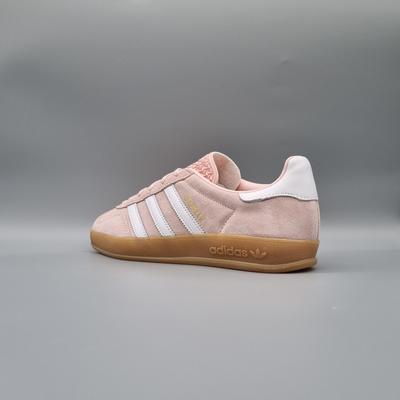 Women's Gazelle Indoor Sneakers Sand Pink/cloud White/chewing