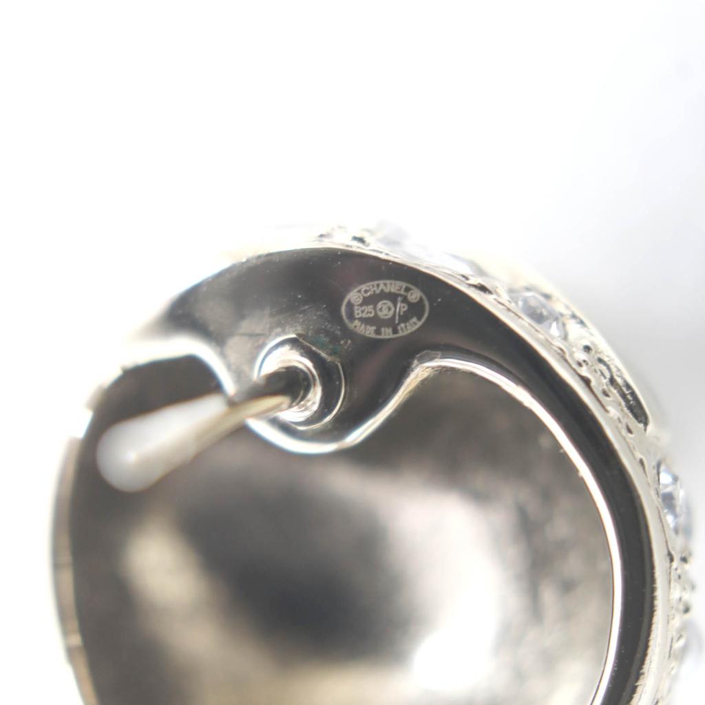 Ausgezeichneter CHANEL Ohrring Goldmetall Damen B25P ABF219 Gebraucht