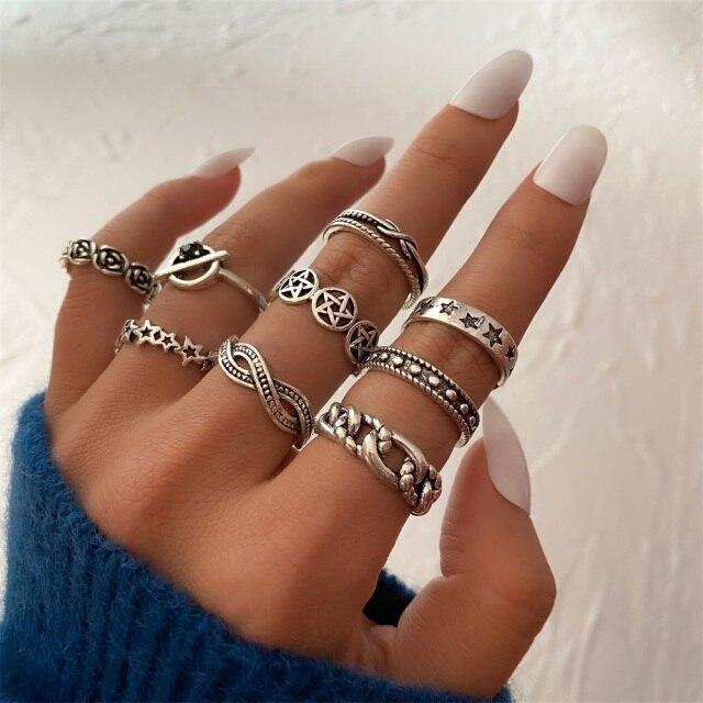 Anillo Geométrico Hueco Articulado Metálico Gótico 17KM para Mujer Anillo de Dedo con Forma de Sol y Hoja Plateado Vintage Accesorios de Joyería de Tendencia