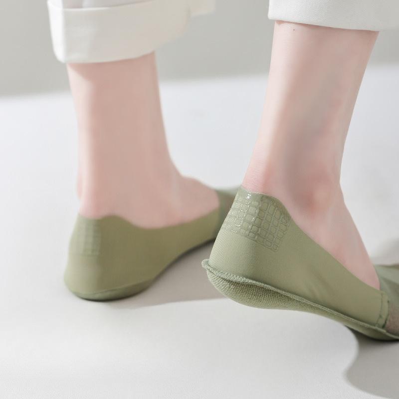 Summer Thin, Seamless, Invisible Socks for Women, Silicone Anti-slip and Non-dropping Ankle Socks, Anti-slip Lace Women's Boat Socks