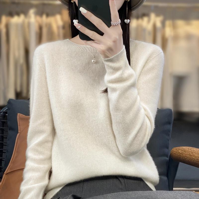 Women's Round Neck Wool Knit Sweater - Simple, Versatile, Long Sleeve Base Layer