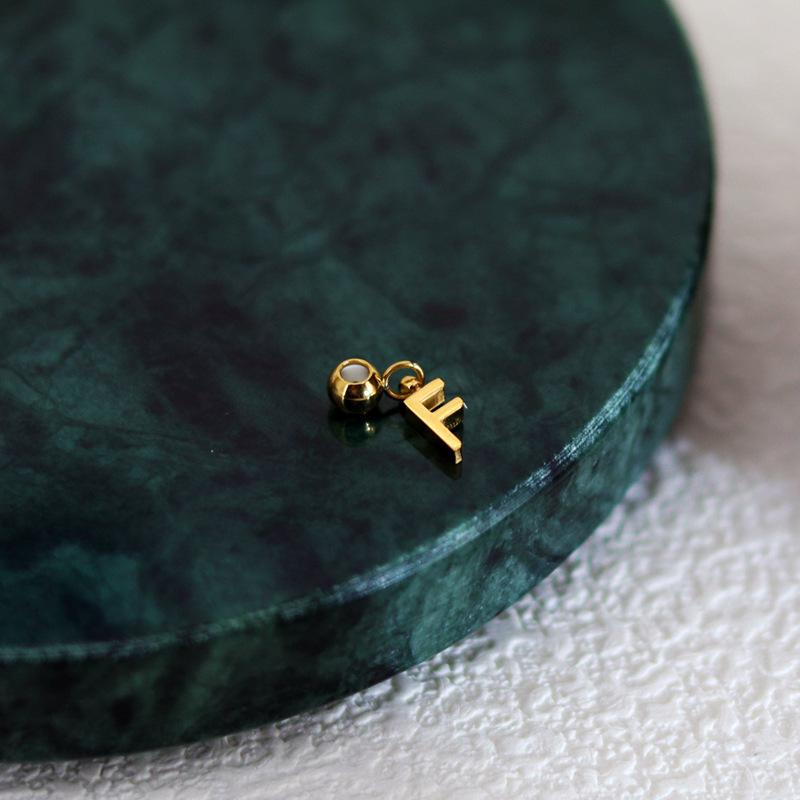 DIY Letter Necklace: 26 English Letter Pendant, Pull-Out Chain, Personalized Single Pendant Accessories