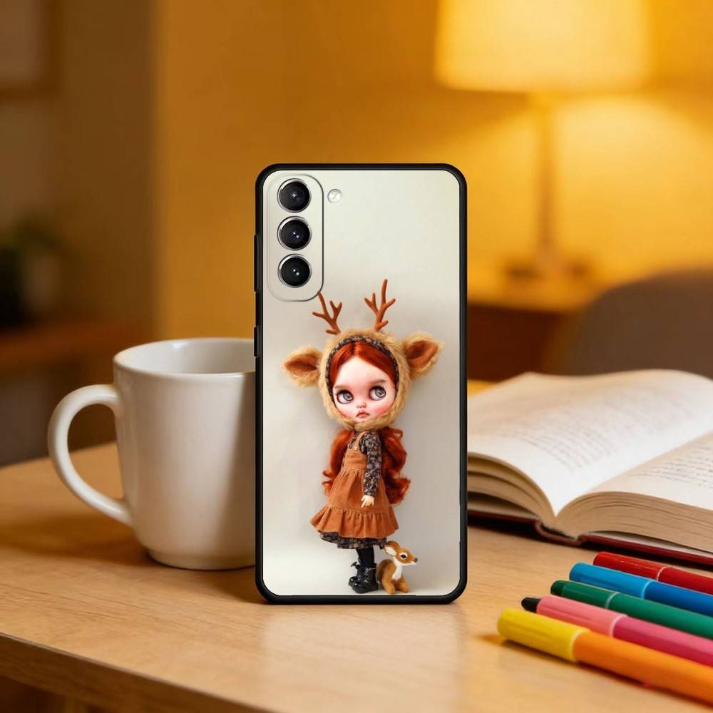 Fashion Doll Blythe Phone Case For Samsung S25,24,23,22,30,21,10,9,Ultra,Plus,Lite,FE,4,5 G Soft Black Case