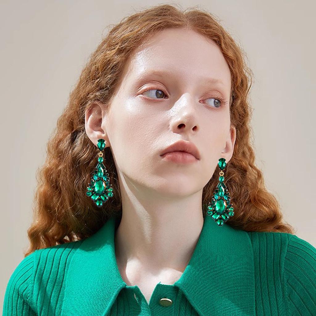 Fashion Alloy Water Drop Earrings For Women With Retro Luxe Design For Dinner Parties