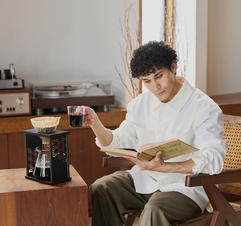 Hario Drip Stand Hemp Leaf Natural 600mL V60 40 Sheets of Serves People Set, Design, Black, Capacity, Dripper, Server, Paper, 1-4 (Natural)