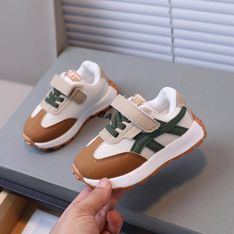 Unisex Kids Breathable Soft Sole Casual Running Dad Sneakers For Boys And Girls