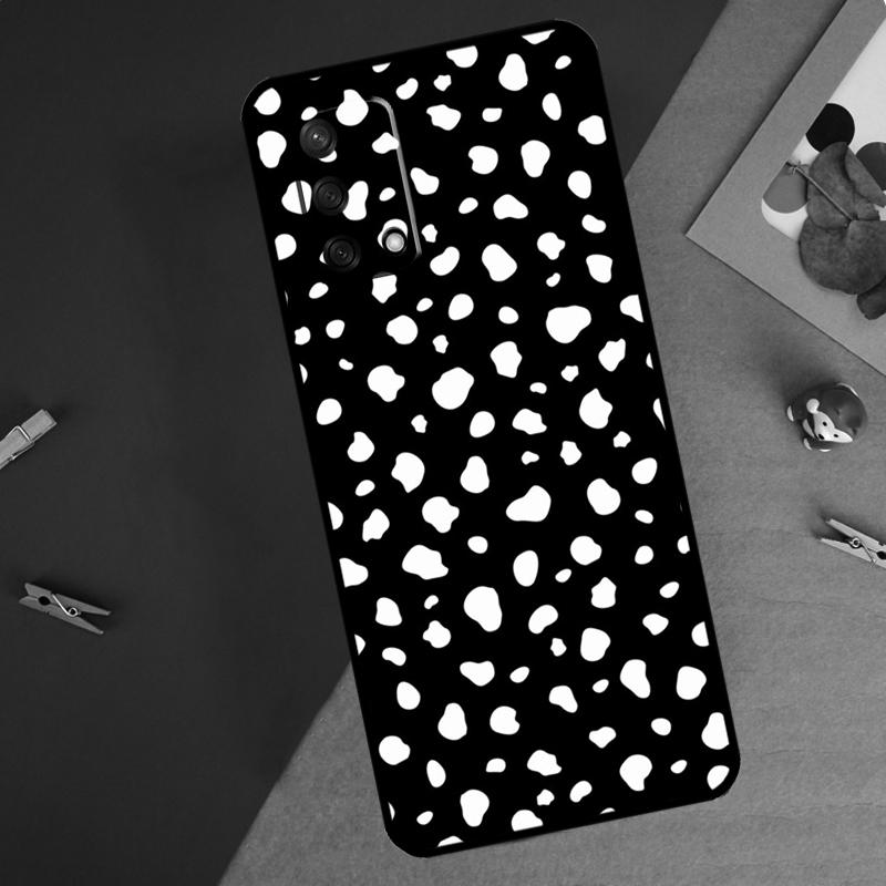 

Black and White Dalmatian Cow Zebra For Oppo A18 A38 A58 A78 A98 A40 A60 A80 A74 A94 A54 A16 A76 A96 A15 A57S A17 A77 Phone Case OPPO A54 4G