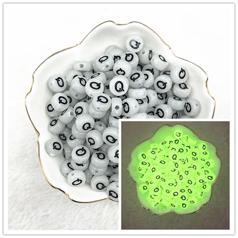100 Stück 7x4mm A-Z Leuchtende Perlen Buchstabenperlen Acryl Abstandshalter Perlen Für Schmuckherstellung DIY Anhänger Armband