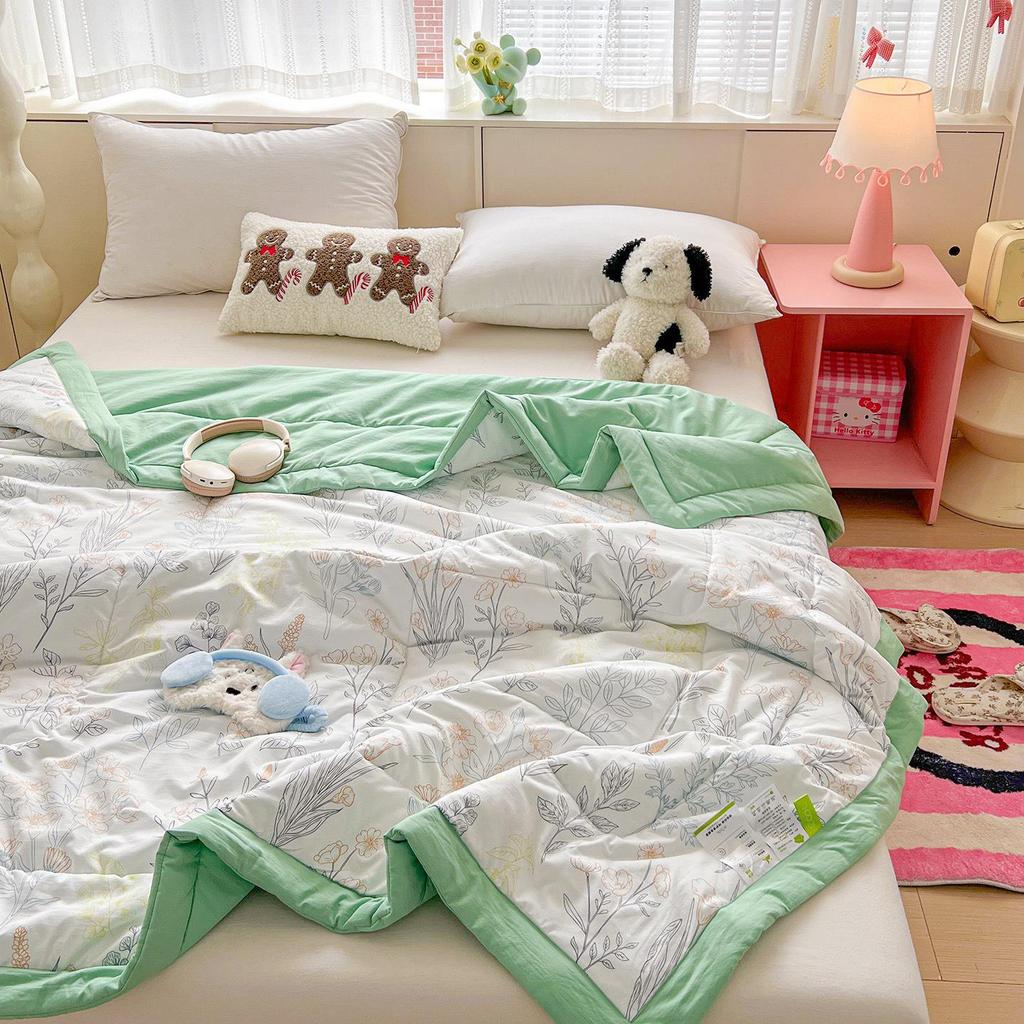 2026 Soft Washed Cotton Summer Quilt - Lightweight, Washable Air Conditioning Blanket