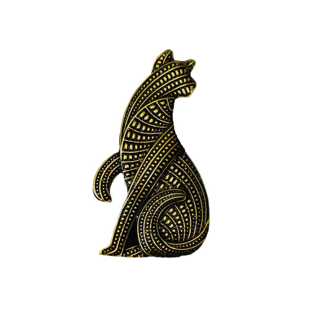 Medieval Brooch Animal Cute Kitten Brooch Versatile for Male and Female Students