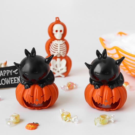 Halloween Lamp Decoration Light-up Black Cat on Pumpkin Statue Spooky Eyeball/Skull/Pumpkin Candle Holder with LED Light for Halloween Tabletop Decor