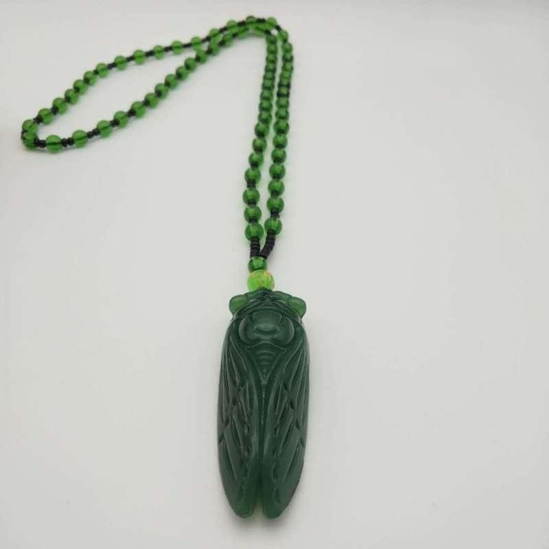 Zikadenform Imitation Jade Anhänger Halskette Stein Buddha für Frauen Männer
