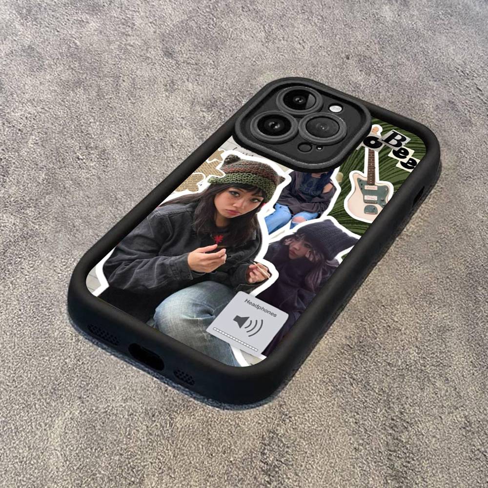 Singer B-Beabadoobee Phone Case For IPhone 17 16 15 14 13 12 11 Pro Max Plus MINI Soft Cover