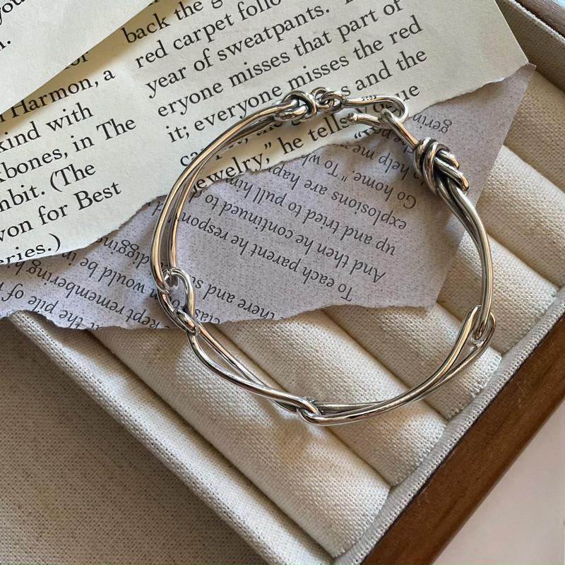 Twisted Knot Bracelet: Women s Trendy Hip Hop Punk Style Fashion Jewelry