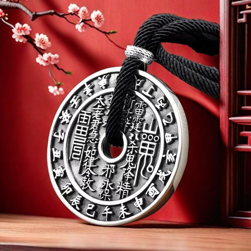 Thickened Mountain Ghost Money Pendant S Foot Men's Peace Pendant Men's and Women's Fashion Retro