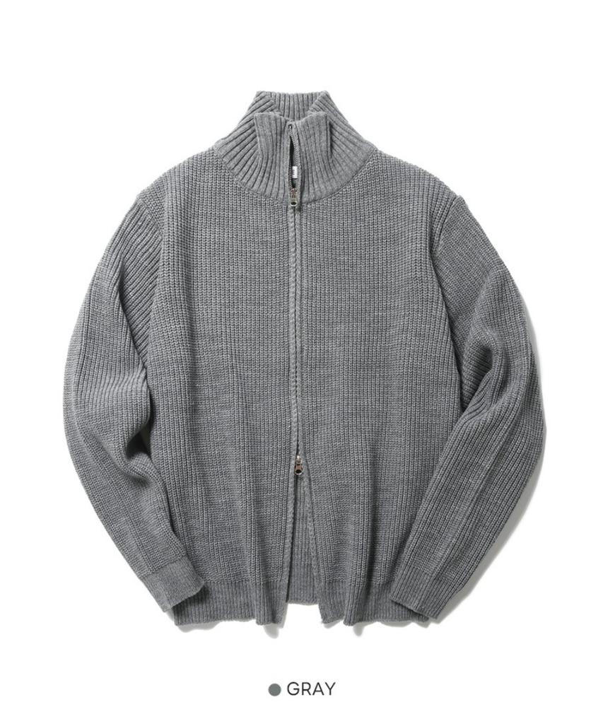 UMBRELLA ON THE GO Signature High-Neck Two-Way Collar Knit Zip-Up