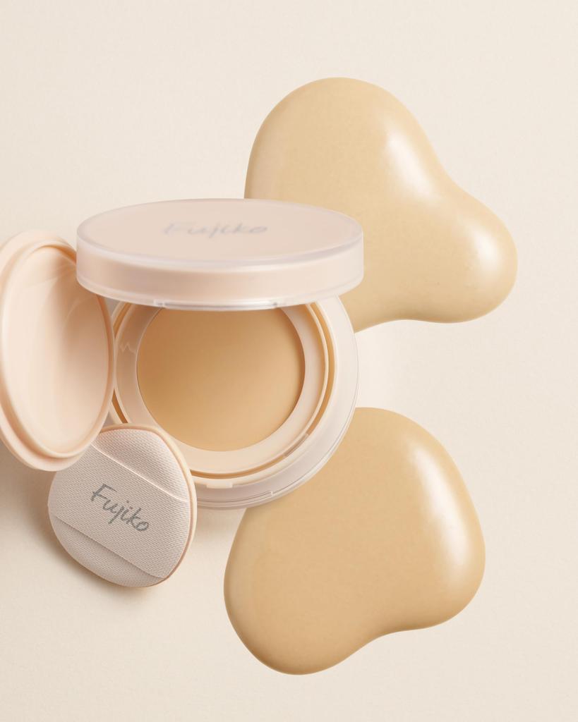 Fujiko Touch-Up Compact (01 Light Beige) (SPF50+ PA++++) with Dedicated Puff. Touch-up Foundation, Cream Foundation, High Coverage, Moisturizing,