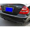 Pour Mercedes Benz Classe E W211 E55 E63 AMG Berline 4 portes 2002-2006 Fibre de Carbone Voiture Lèvre de Pare-chocs Arrière Diffuseur Spoiler Kit Carrosserie