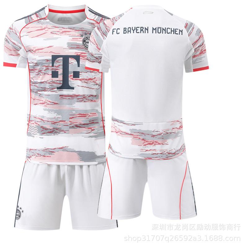 Football training jersey 2526 jersey No. 25 6 Kimmich 9 Kane Sports Bayern away Muller farewell commemorative edition #16