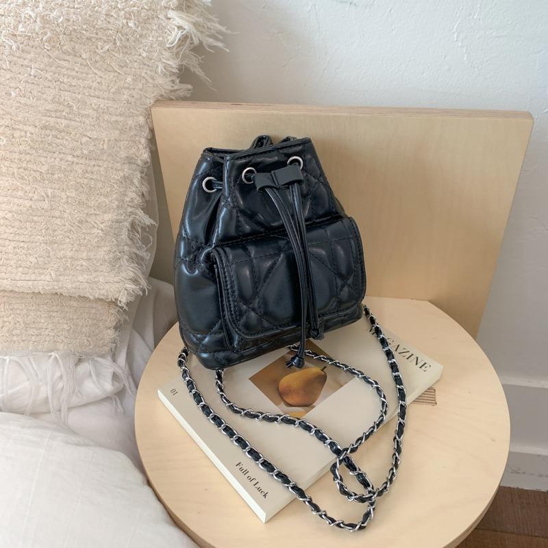 

Летняя высококлассная сумка-кроссбоди для通勤, женская новая модная универсальная сумка-ведро на цепочке с двойным плечевым ремнем чёрный