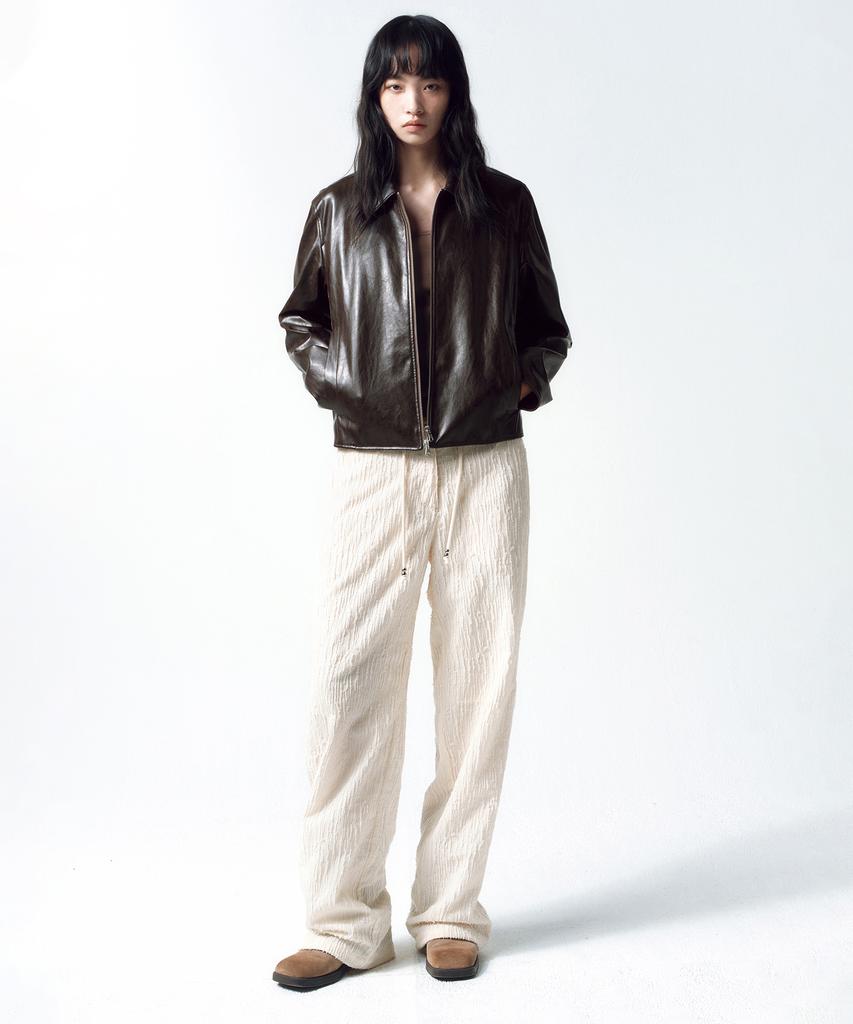 INSILENCE WOMEN Textured Crease Pants Ivory