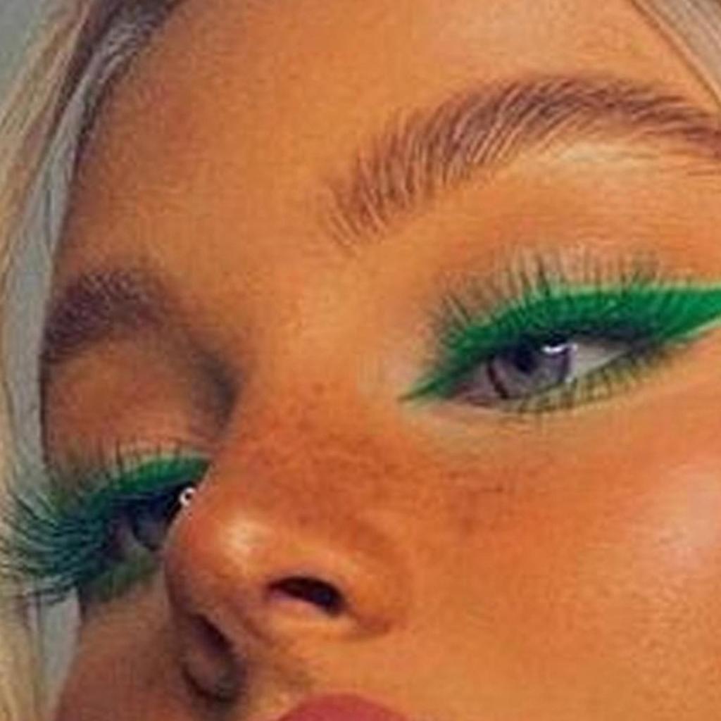 4 Pair Eyelid Makeup Stickers Eye-catching Charming 7 Colors Pretty Reusable Eyeshadow Stickers for Gifts