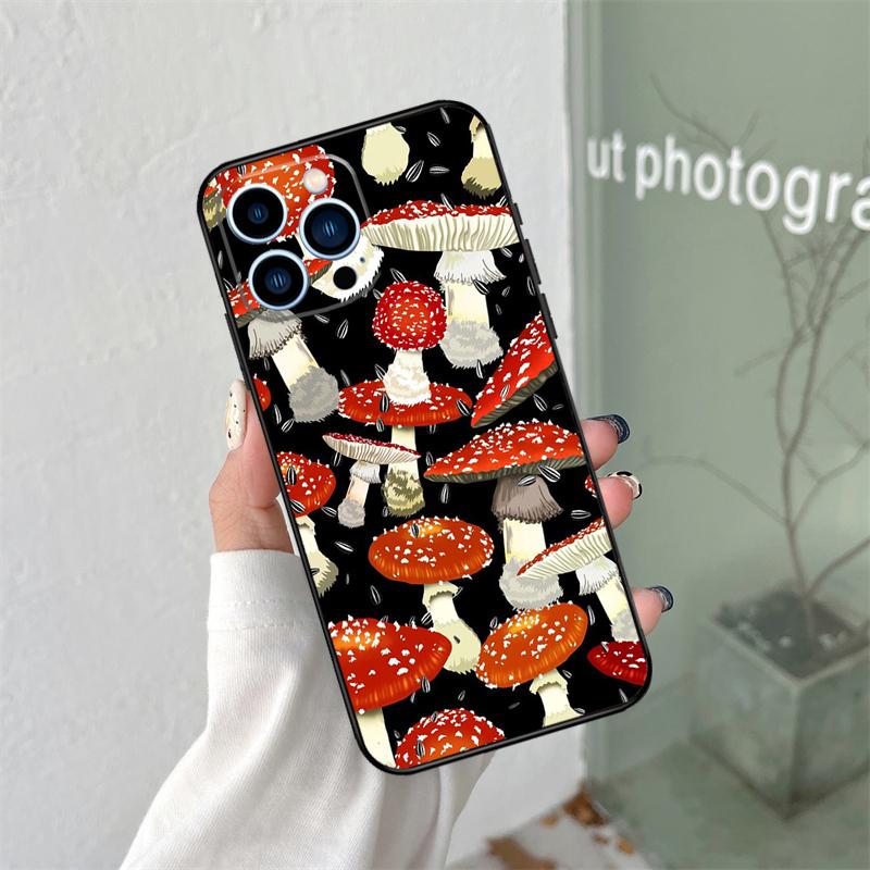 Mushroom Forest Case For iPhone 16 15 11 12 13 14 Pro Max Plus XS X XR 12 13 Mini Back Cover