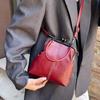 Elegant Kiss Lock Shoulder Bag Large Capacity Solid Color Chinese Style Crossbody Bag Anti-splash Water PU Leather