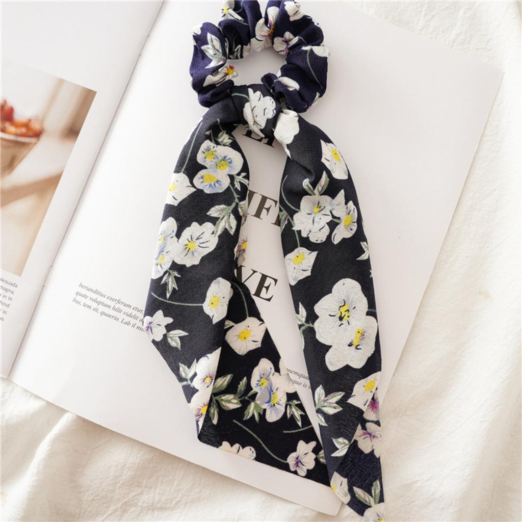Floral Fabric Scrunchie Hair Tie with Long Ribbon Bow Lightweight Elastic Hair Accessory for Women and Girls Suitable for Various Hairstyles