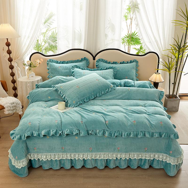 Thickened Milk Fleece Four-Piece High Gram Weight Embroidered Quilting Bed Cover Kit Lace Single Quilt Cover