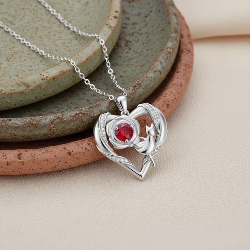 Elegant Heart-Shaped Cat Pendant Necklace Women Silver-Tone Copper Chain Lightweight Locket Style Jewelry Mothers Day