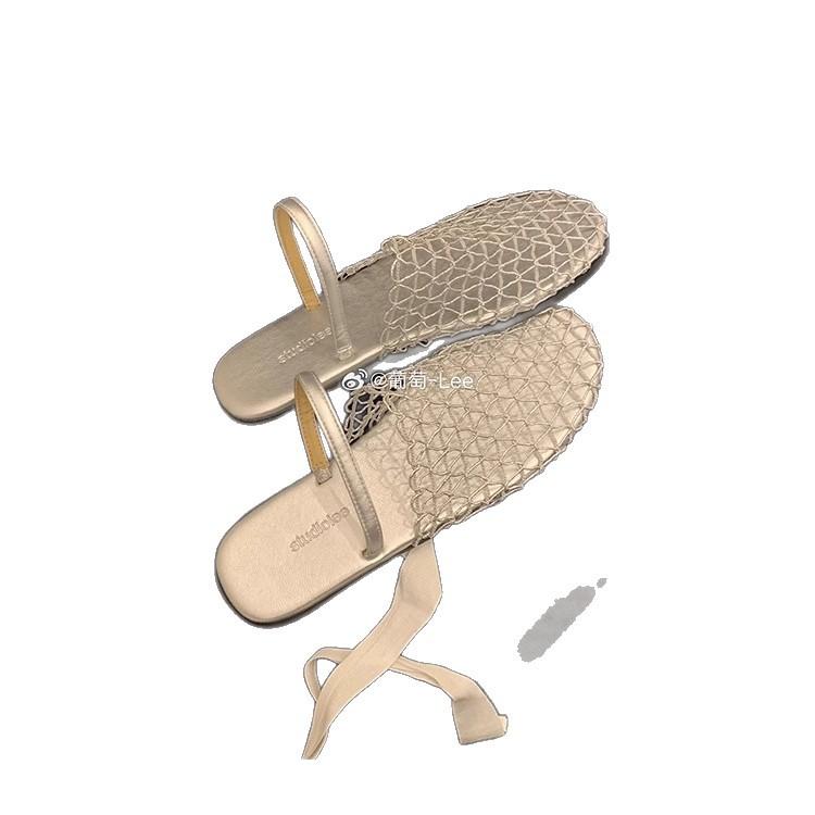 Grape Mother Same Summer Night Evening Wind~ Fashionable Hollow Bag Head Minimalist Wind Word with Beach Flat Bottom Half Slippers Women