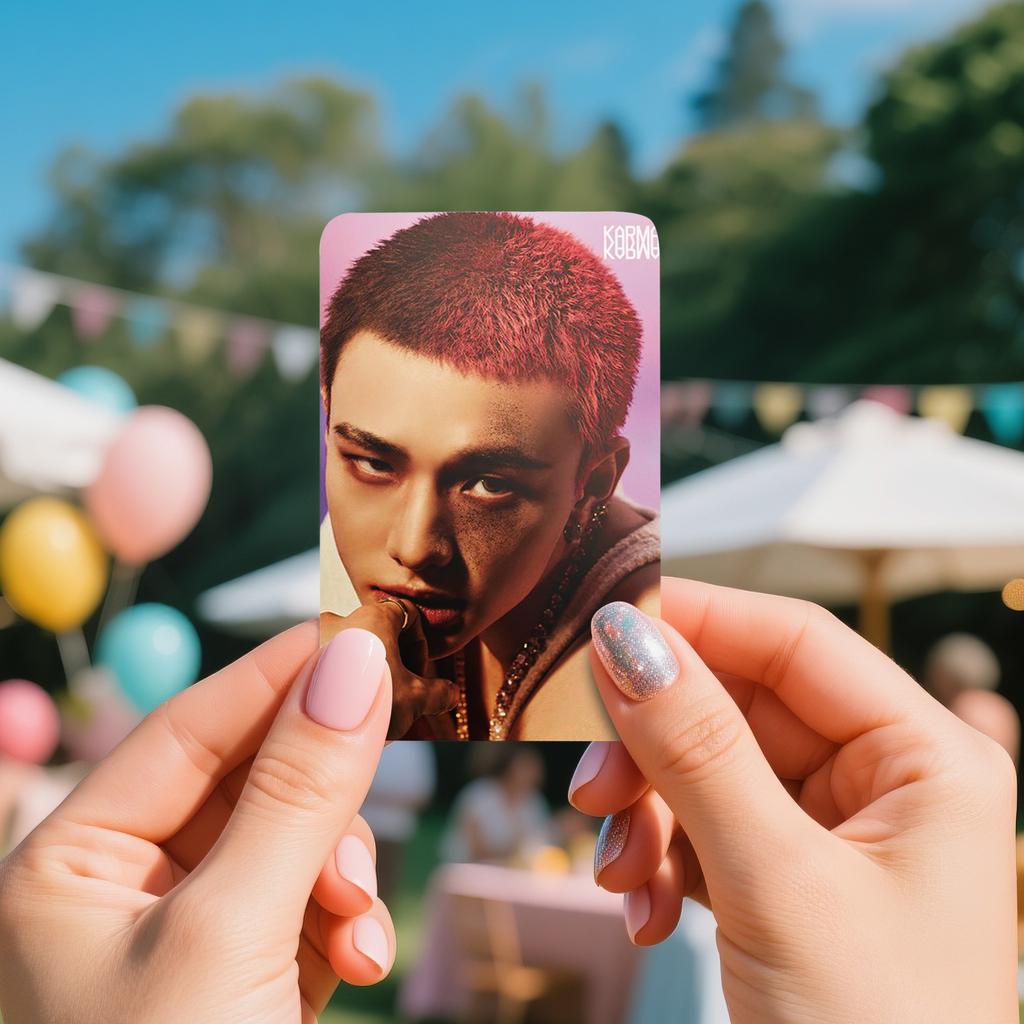 Photos Of Well-known Men's Group Stars, Collectible Small Cards, Collectible, Gifts Suitable For Stars