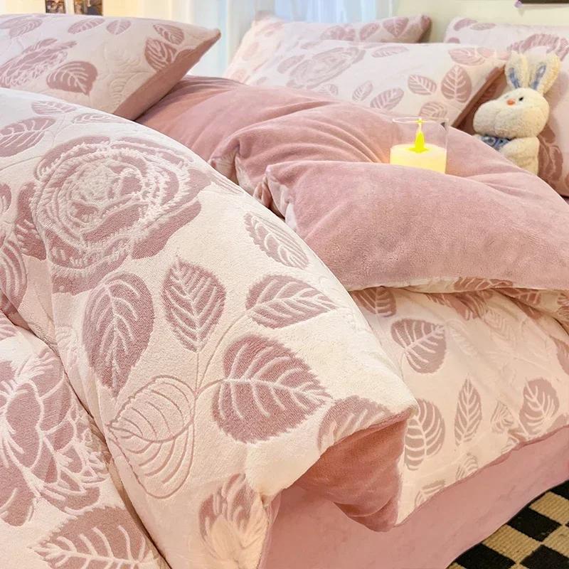 Winter Dickes Bedrucktes Milchsamt Vier-Teile-Set Bequem und Warm Kurzplüsch-Bettbezug 3-teiliges Set Kinderbettlaken