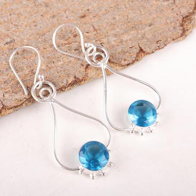 Örhänge med schweizisk blå topas, ädelstensörhänge, örhängen i 925 sterlingsilver, handgjorda smycken, silversmycken som gåva
