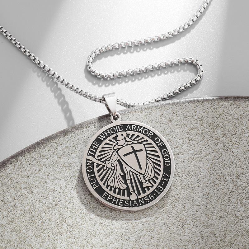European and American New Men s Medieval Templar Medal Necklace Titanium Steel Pendant 60CM
