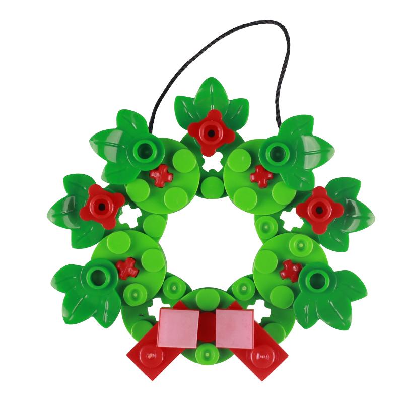 MOC Christmas Village House Building Blocks Sleigh Reindeer Tree Present Car Wreath Fireplace Gingerbread Man Bricks Toys Gift