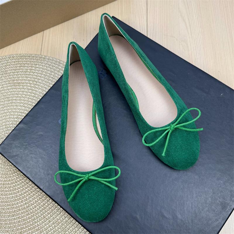 Fashion Flat Shoes for Women's 2025 New Retro Ballet Shoes Butterfly Knot Suede Shallow Round Toe Women's Shoes Large Size 44 43 42